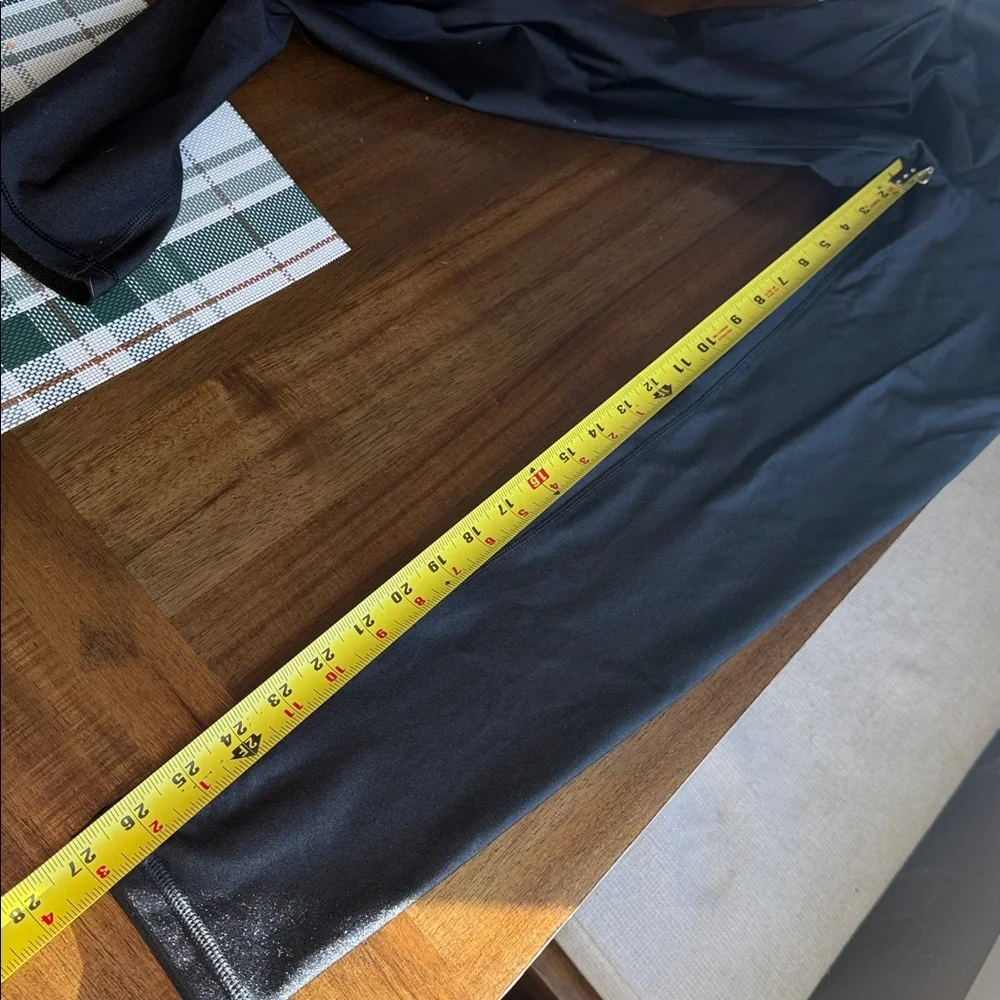 Athleta black Elation Shine Tights small - Picture 6 of 6